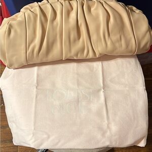 NWOT LOUISE et CIA Loni Pleated Leather Clutch